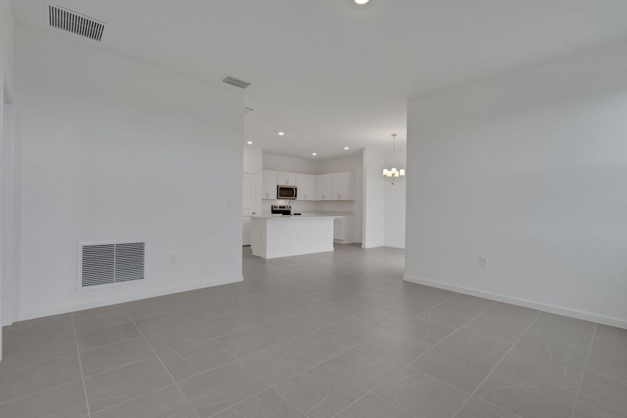4br New Home in Lake Wales, FL.  - Slide 27