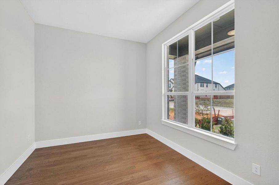 Spacious, unfurnished interior of a new home in Cambridge Crossing, Celina (Image 16).