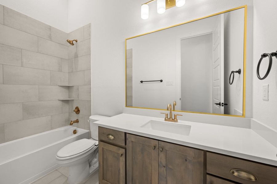 Furnished interior view inside a new home in Redden Farms, Midlothian (Image 13).