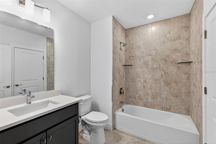 Furnished interior view inside a new home in , Port Charlotte (Image 15).