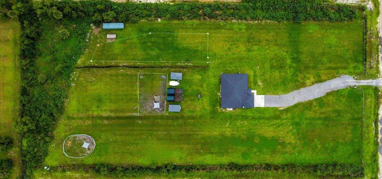 Image 32 of a home in .