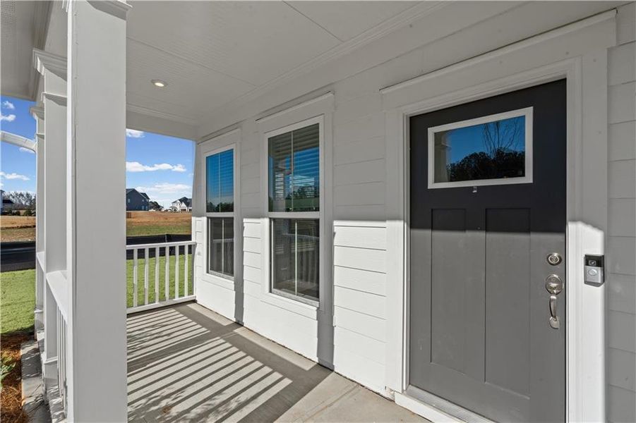 Exterior details and patio area of a home in Creekside at Skelton, Jefferson (Image 30).