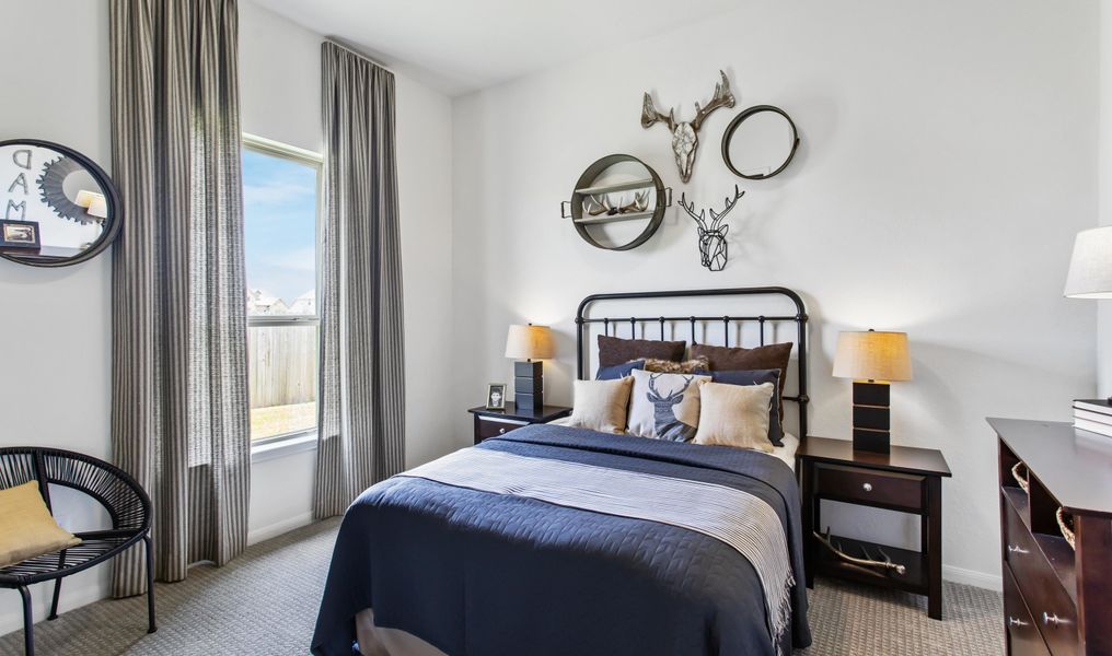 Image 20 of the Icet Creek Crossing community in Mont Belvieu, TX.