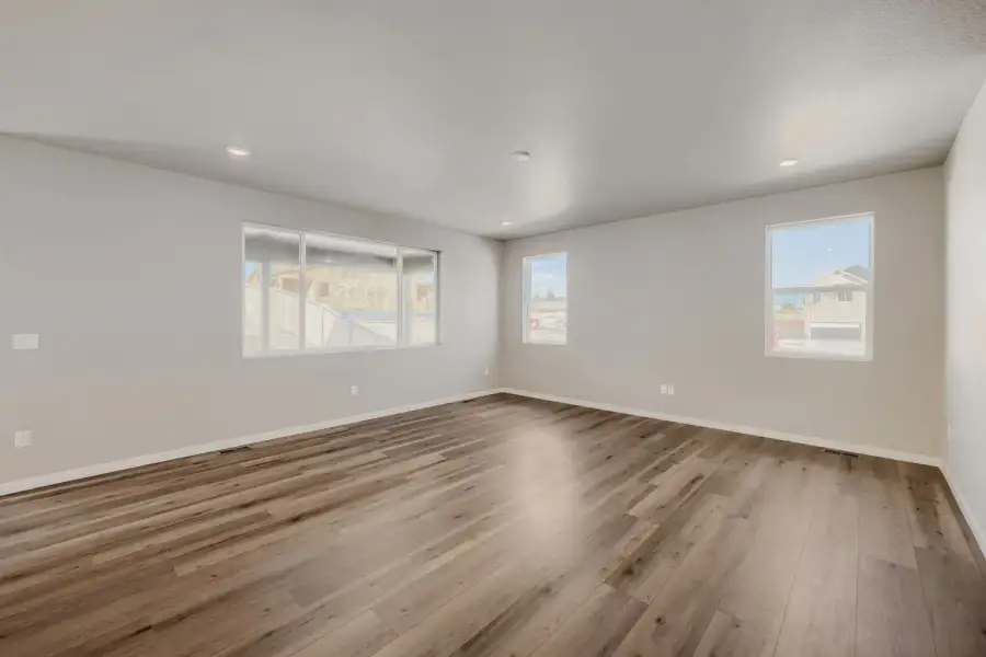 Parker, CO New Home.  - Slide 5