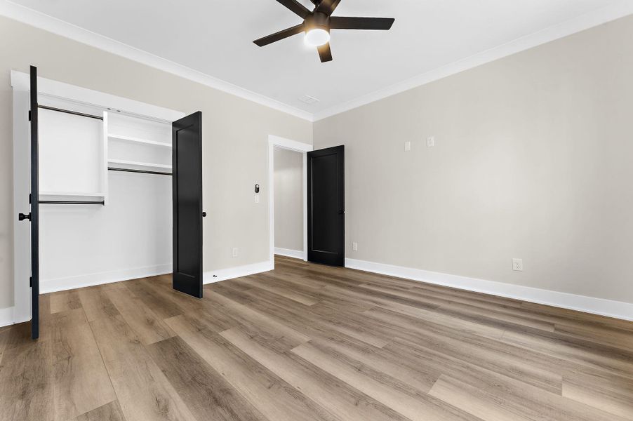 Spacious, unfurnished interior of a new home in , Summerville (Image 77).