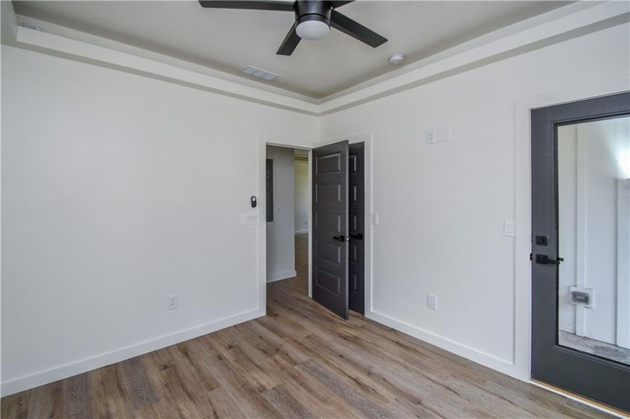 Spacious, unfurnished interior of a new home in , Atlanta (Image 32).