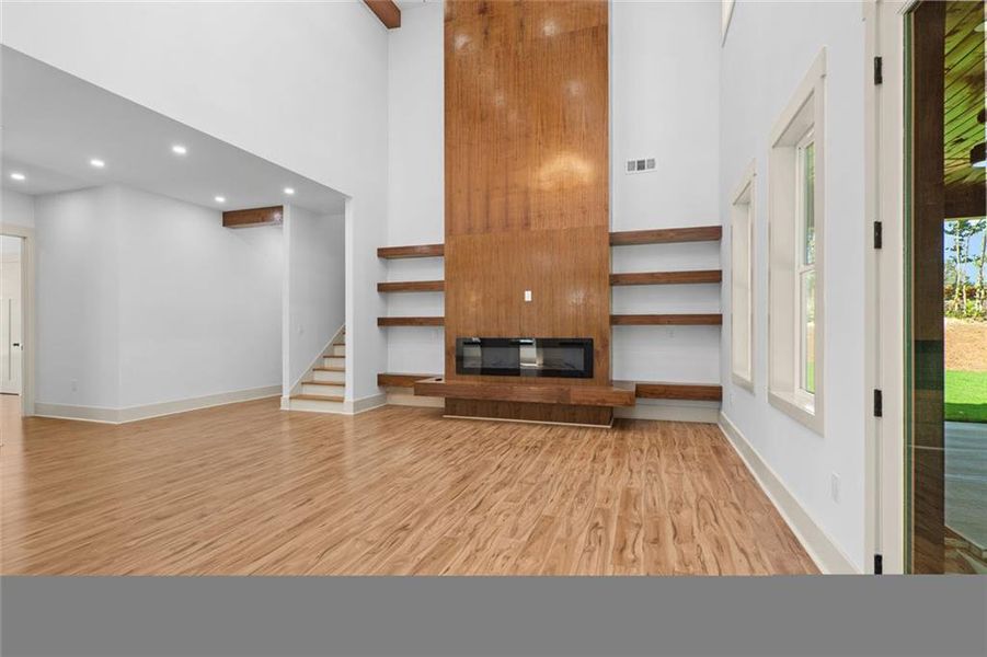 Spacious, unfurnished interior of a new home in , Powder Springs (Image 25).