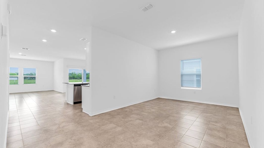 Representative unfurnished interior of a home built from the Sage by Taylor Morrison in Coopers Meadow, Jacksonville (Image 19).