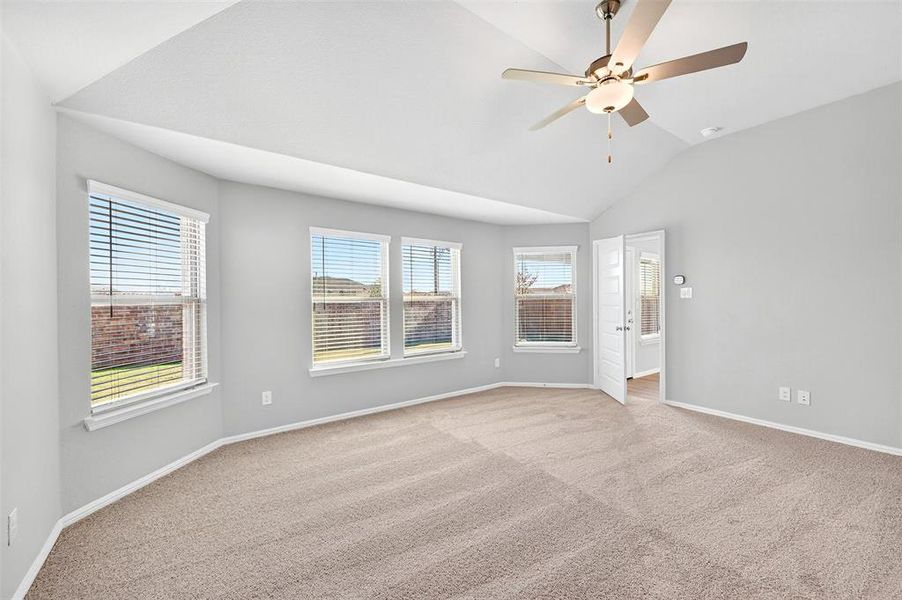 Spacious, unfurnished interior of a new home in Mobberly Farms, Pilot Point (Image 33). Spacious, unfurnished interior of a new home in Mobberly Farms, Pilot Point (Image 33).