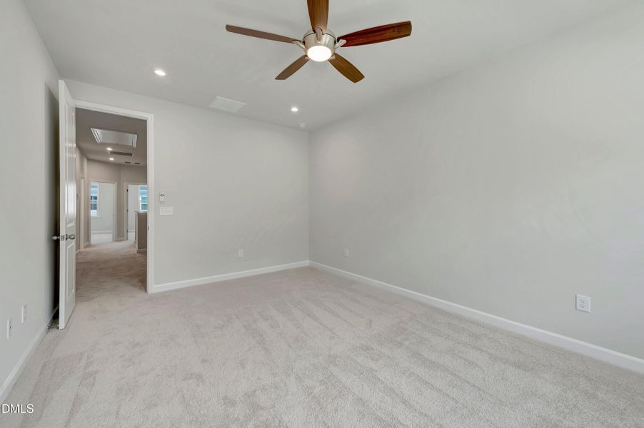 RAL_MewsatHoldingVillage_Wilson-MewsatHo RAL_MewsatHoldingVillage_Wilson-MewsatHo