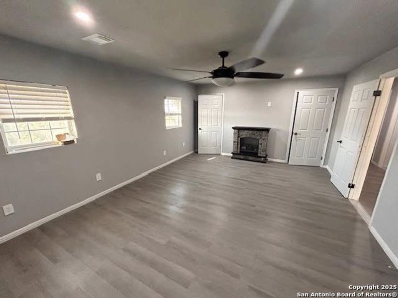 Spacious, unfurnished interior of a new home in , Bandera (Image 21). Spacious, unfurnished interior of a new home in , Bandera (Image 21).