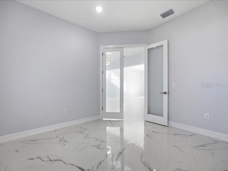 Spacious, unfurnished interior of a new home in , Plant City (Image 34). Spacious, unfurnished interior of a new home in , Plant City (Image 34).