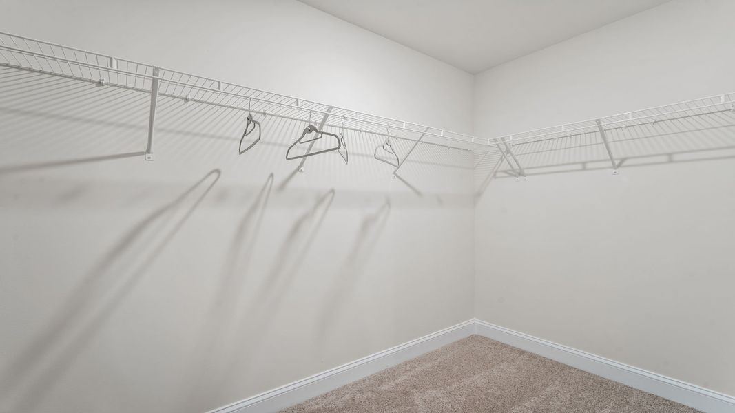 Spacious, unfurnished interior of a new home in Rice Hope, Port Wentworth (Image 19).