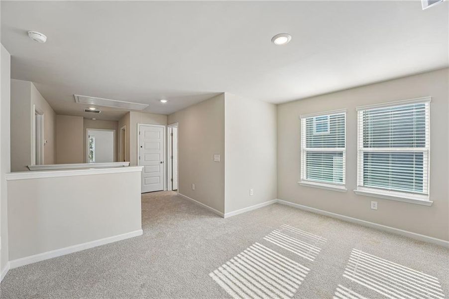 Spacious, unfurnished interior of a new home in Hemingway - Reserve Series, Cumming (Image 43).