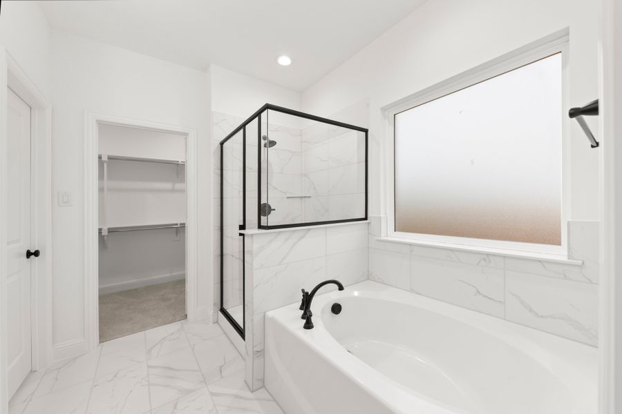Representative furnished interior of a home built from the Honor by Rockwell Homes in Creekside, Royse City (Image 20).