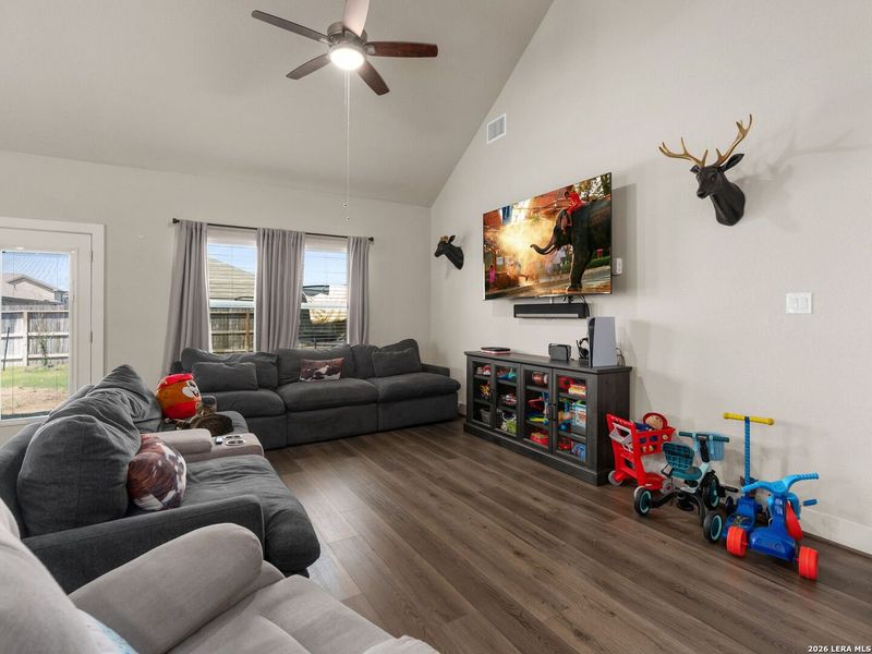 Furnished interior view inside a new home in Autry Pond, San Antonio (Image 5).