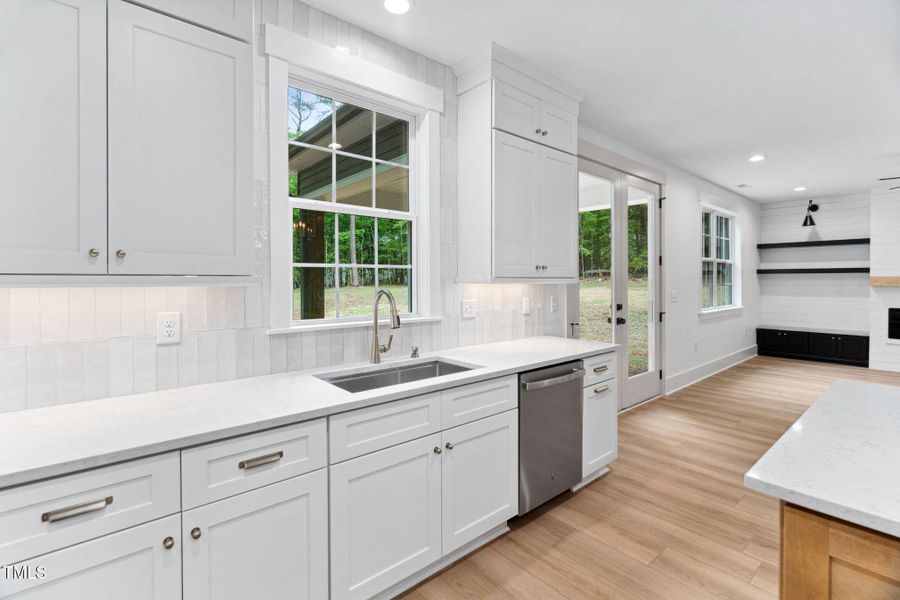 37-web-or-mls-125-oswego-dr 37-web-or-mls-125-oswego-dr