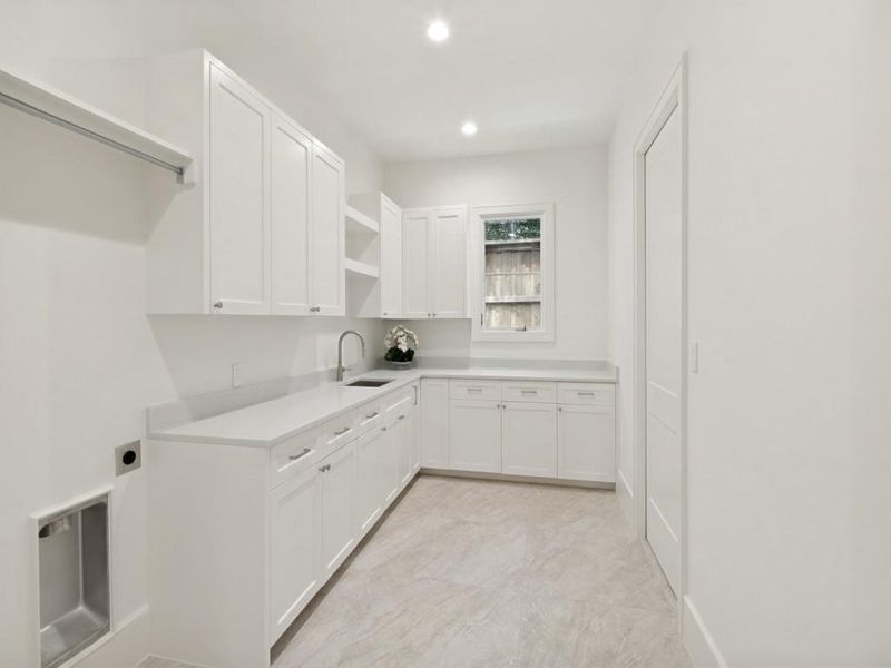 WIth built in mud room space off of garage WIth built in mud room space off of garage