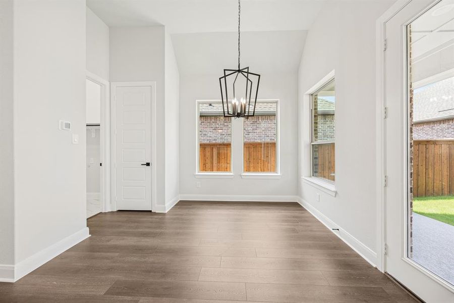 Spacious, unfurnished interior of a new home in Elements at Viridian - Garden Series, Arlington (Image 23). Spacious, unfurnished interior of a new home in Elements at Viridian - Garden Series, Arlington (Image 23).