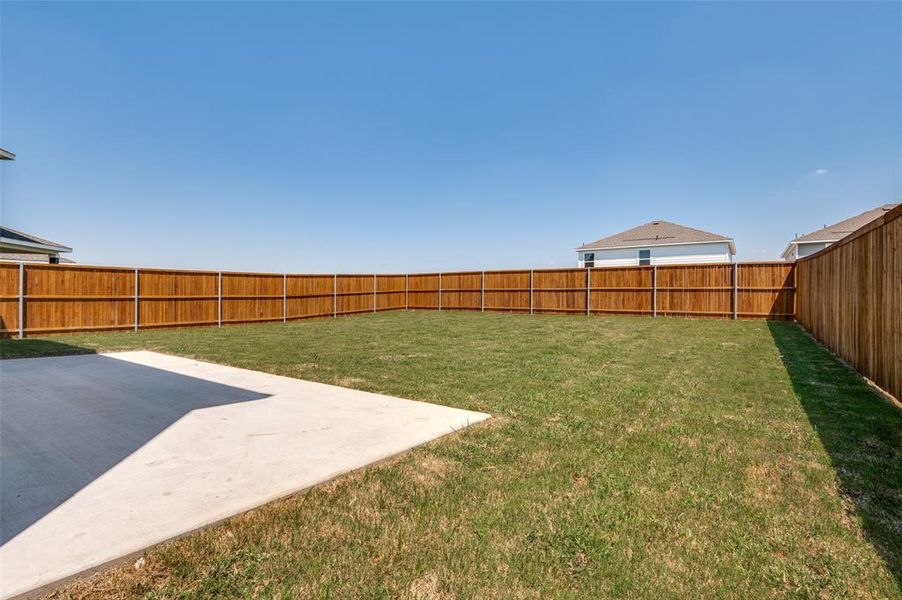 Image 23 of a home in Cottonwood Creek.