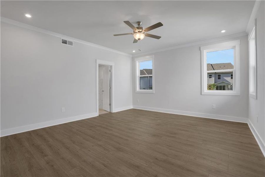 Spacious, unfurnished interior of a new home in The Paddocks at Doc Hughes, Buford (Image 32).