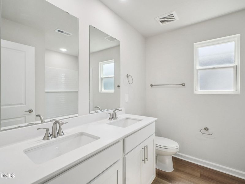 25-web-or-mls-Raleigh - River Glen - 644 25-web-or-mls-Raleigh - River Glen - 644