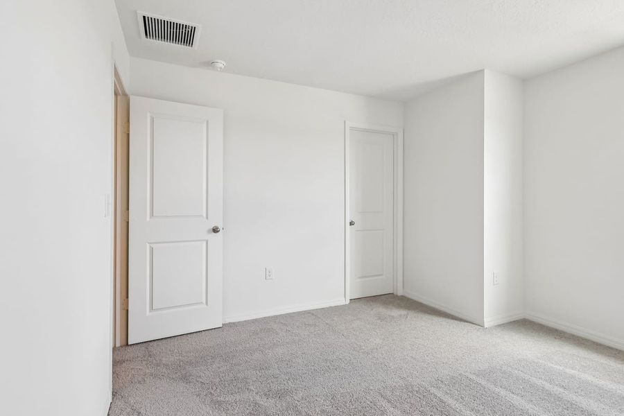 Spacious, unfurnished interior of a new home in Reserve at Forest Lake Townhomes, Lake Wales (Image 20). Spacious, unfurnished interior of a new home in Reserve at Forest Lake Townhomes, Lake Wales (Image 20).