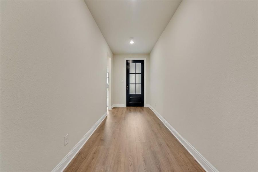 Spacious, unfurnished interior of a new home in Sutton Fields, Celina (Image 27).