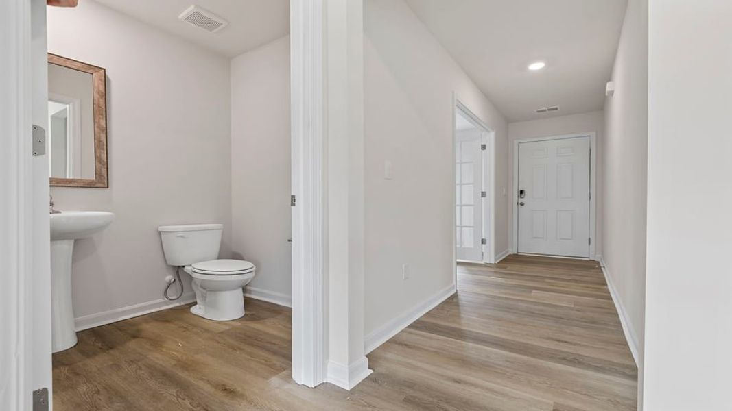 Spacious, unfurnished interior of a new home in Bentley Park, Greenwood (Image 19). Spacious, unfurnished interior of a new home in Bentley Park, Greenwood (Image 19).