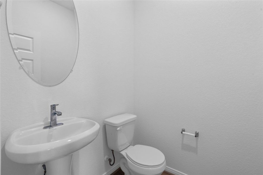 Furnished interior view inside a new home in Oakwood Trails, Tomball (Image 14).