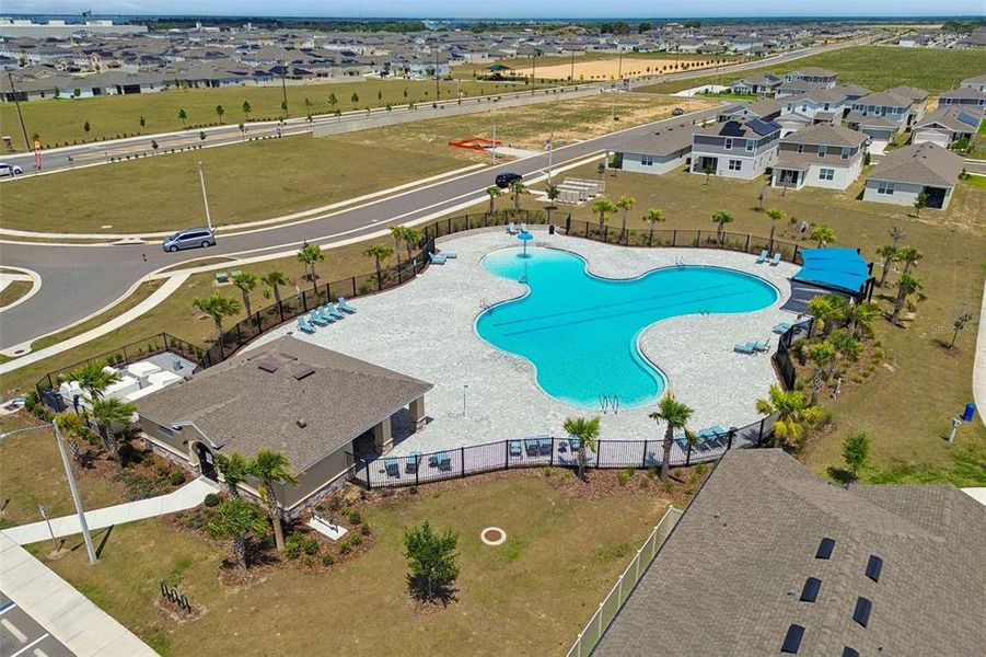 Community amenities in , Haines City (Image 65).