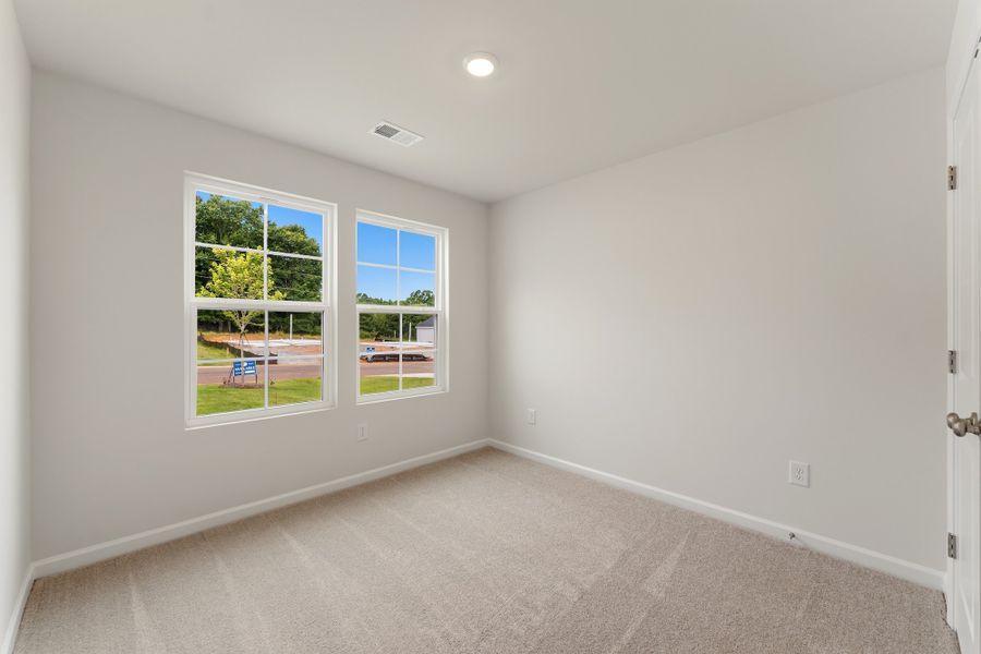 Spacious, unfurnished interior of a new home in Evergreen, Spartanburg (Image 14). Spacious, unfurnished interior of a new home in Evergreen, Spartanburg (Image 14).