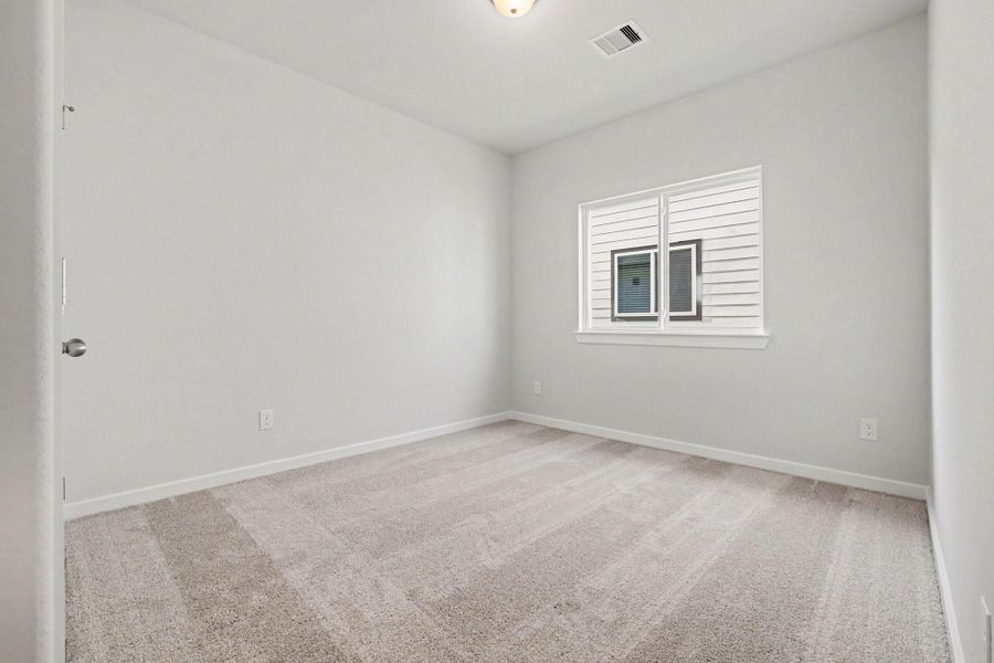 Spacious, unfurnished interior of a new home in Clear View Estates, Willis (Image 13).