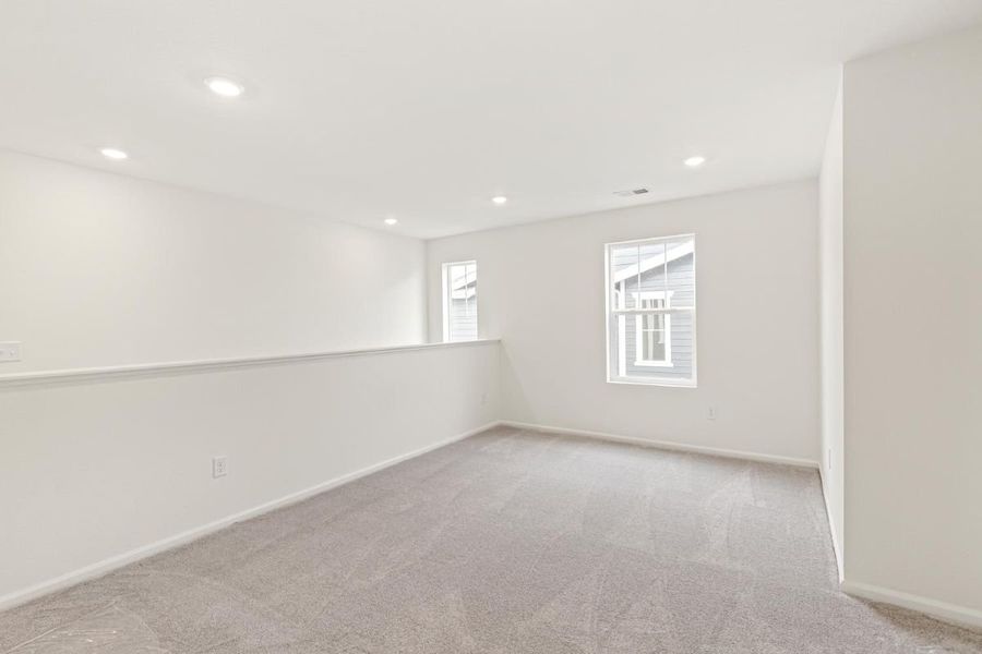 Spacious, unfurnished interior of a new home in Painted Prairie Villas, Aurora (Image 15). Spacious, unfurnished interior of a new home in Painted Prairie Villas, Aurora (Image 15).