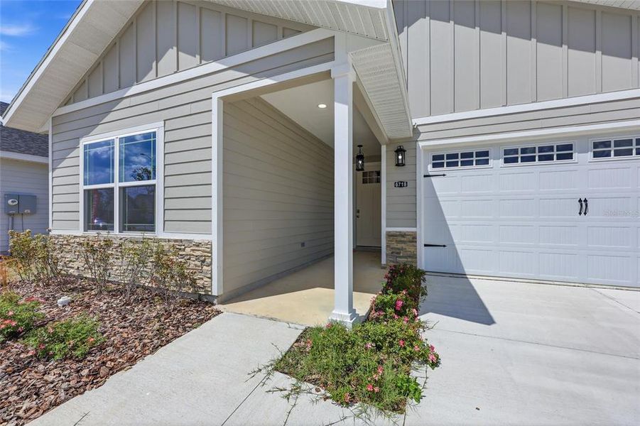 Exterior details and patio area of a home in Grand Oaks, Gainesville (Image 26).