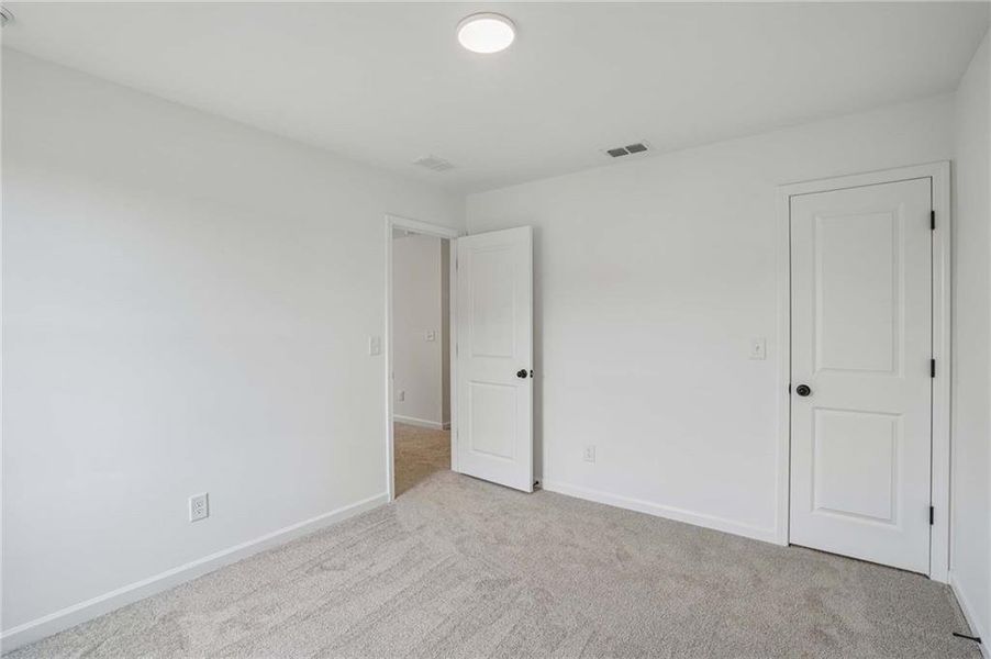 Spacious, unfurnished interior of a new home in Langston Reserve, Cartersville (Image 29).