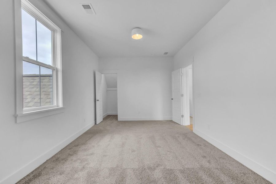 Spacious, unfurnished interior of a new home in , Summerville (Image 29). Spacious, unfurnished interior of a new home in , Summerville (Image 29).