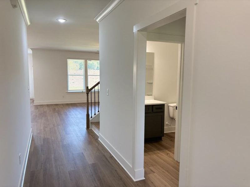 Spacious, unfurnished interior of a new home in Magnolia Ridge, Monroe (Image 37).
