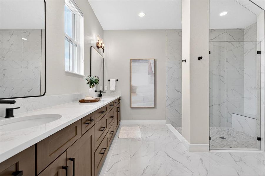 Furnished interior view inside a new home in , Venice (Image 44).