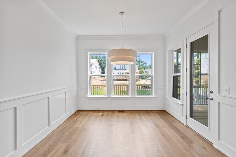 Representative unfurnished interior of a home built from the The Emerson by RobuckHomes in Stonehenge, Raleigh (Image 171).