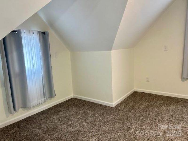 Spacious, unfurnished interior of a new home in , Granite Falls (Image 23).