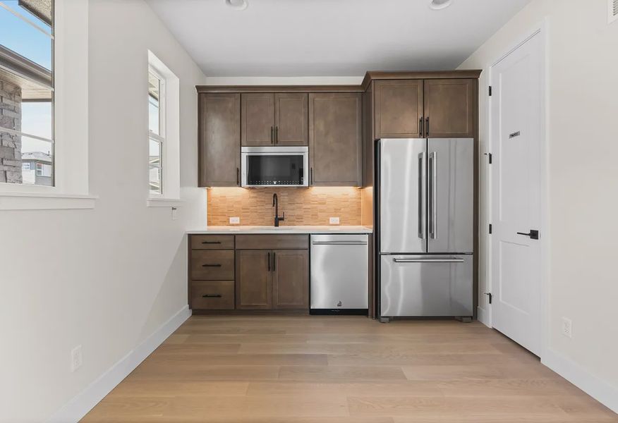 Homesite 3712 Multi-Gen Kitchenette - 17 of 19