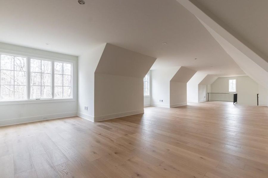 Spacious, unfurnished interior of a new home in , Milton (Image 33).