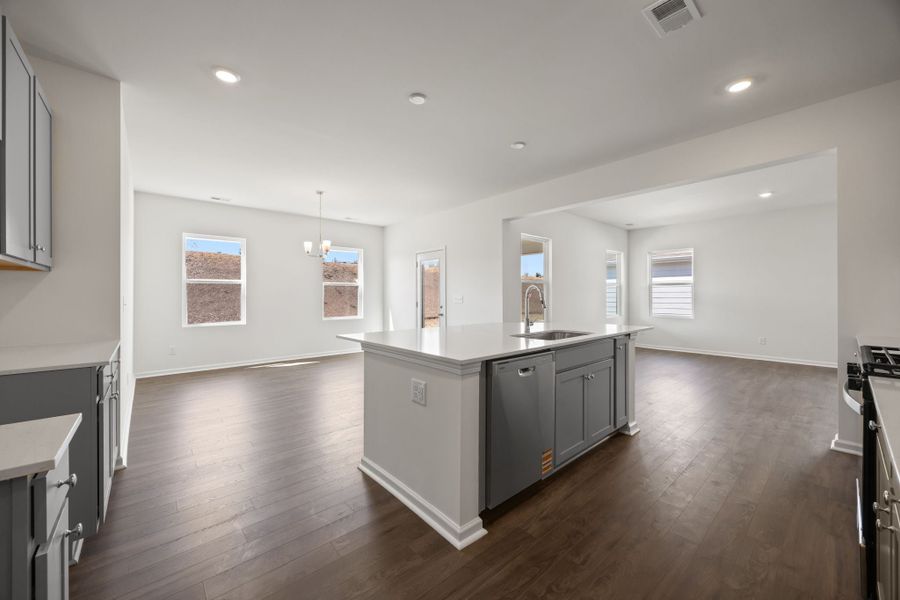 York, SC New Home.  - Slide 13