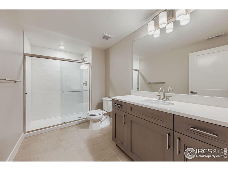 Furnished interior view inside a new home in , Broomfield (Image 27).