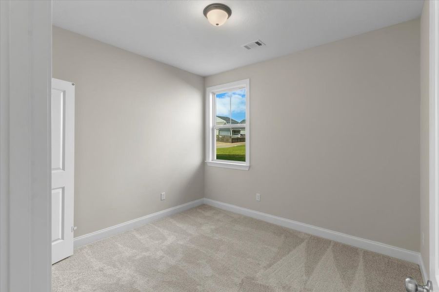 Spacious, unfurnished interior of a new home in Tillery Park, Grovetown (Image 17).