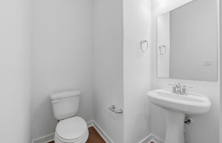 Furnished interior view inside a new home in Kuempel Farms, Pflugerville (Image 12).