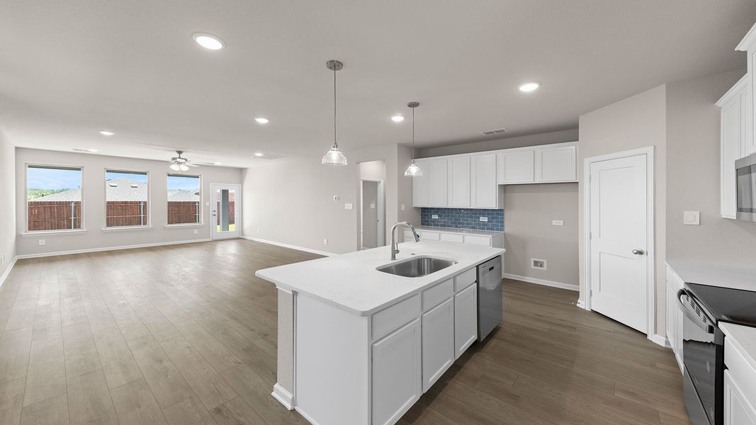 Holbrook II Representative Photography*