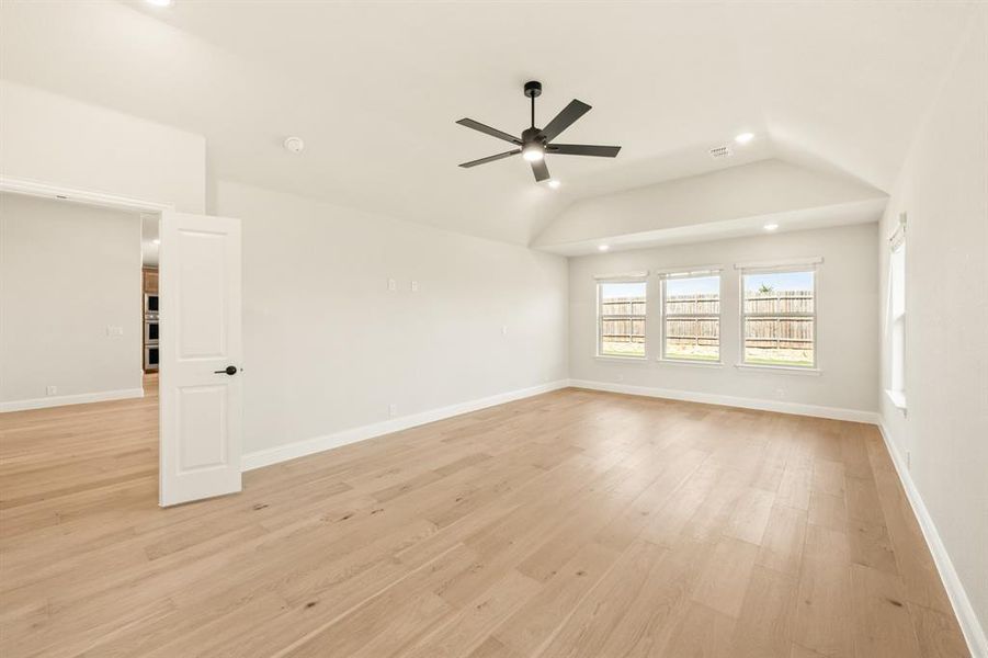 Spacious, unfurnished interior of a new home in Mockingbird Heights Classic 60, Midlothian (Image 26). Spacious, unfurnished interior of a new home in Mockingbird Heights Classic 60, Midlothian (Image 26).