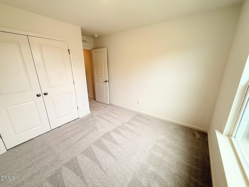 RR75 Upsiars Bedroom 1